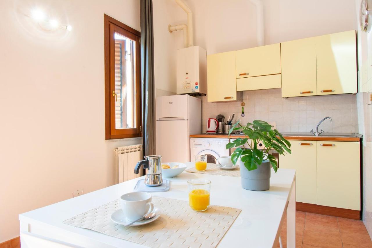 Ferienwohnung Altido Colorful Studio For 4 Near Leaning Tower With Parking Pisa Exterior foto